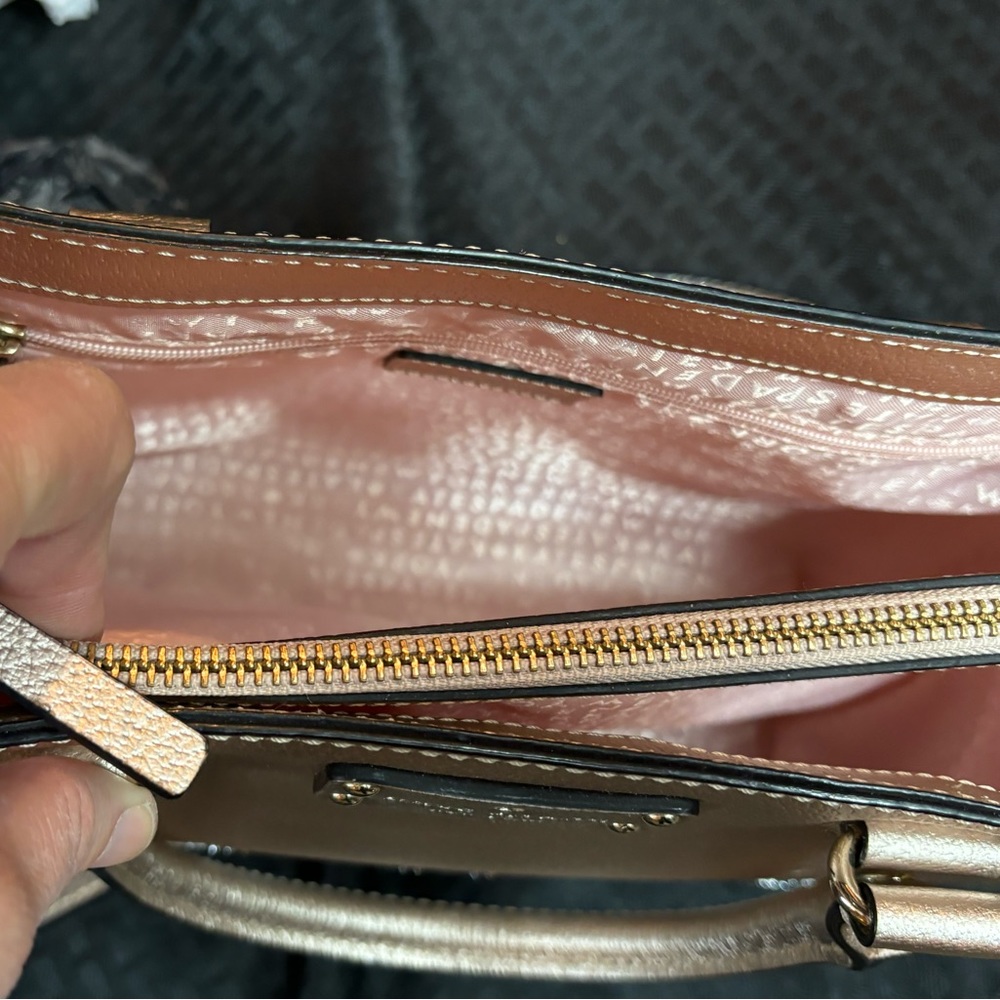 Kate Spade ♠️ EUC Bag - Picture 5 of 7